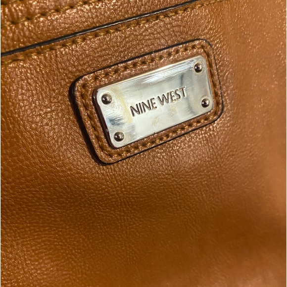 NINE BAG - Picture 2 of 9